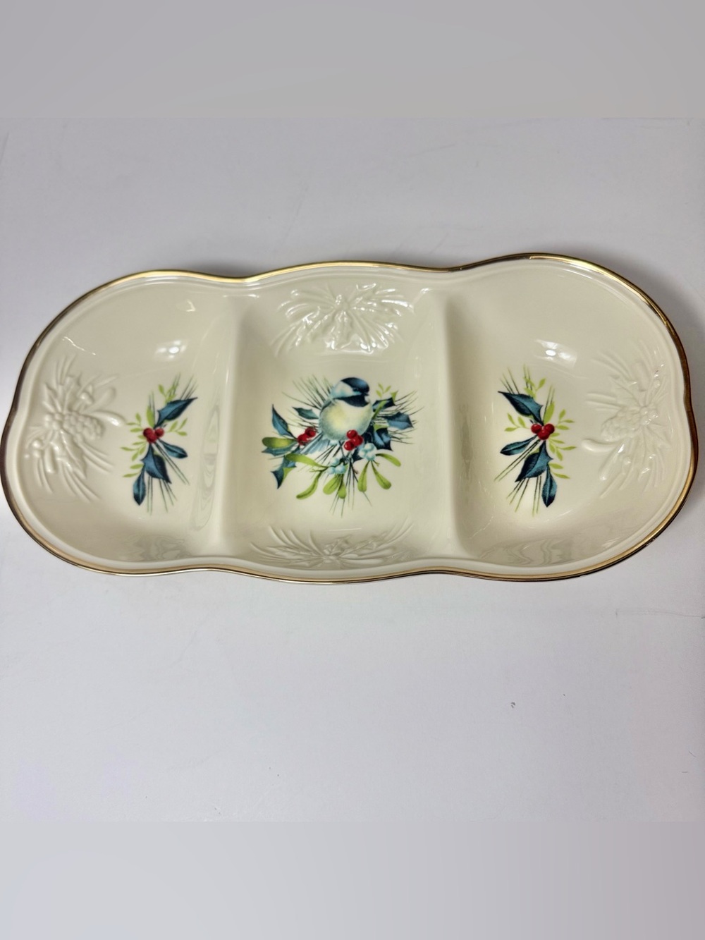 LENOX 3-Part Oval Divided Server Winter Greetings by LENOX 12” Christmas Holiday